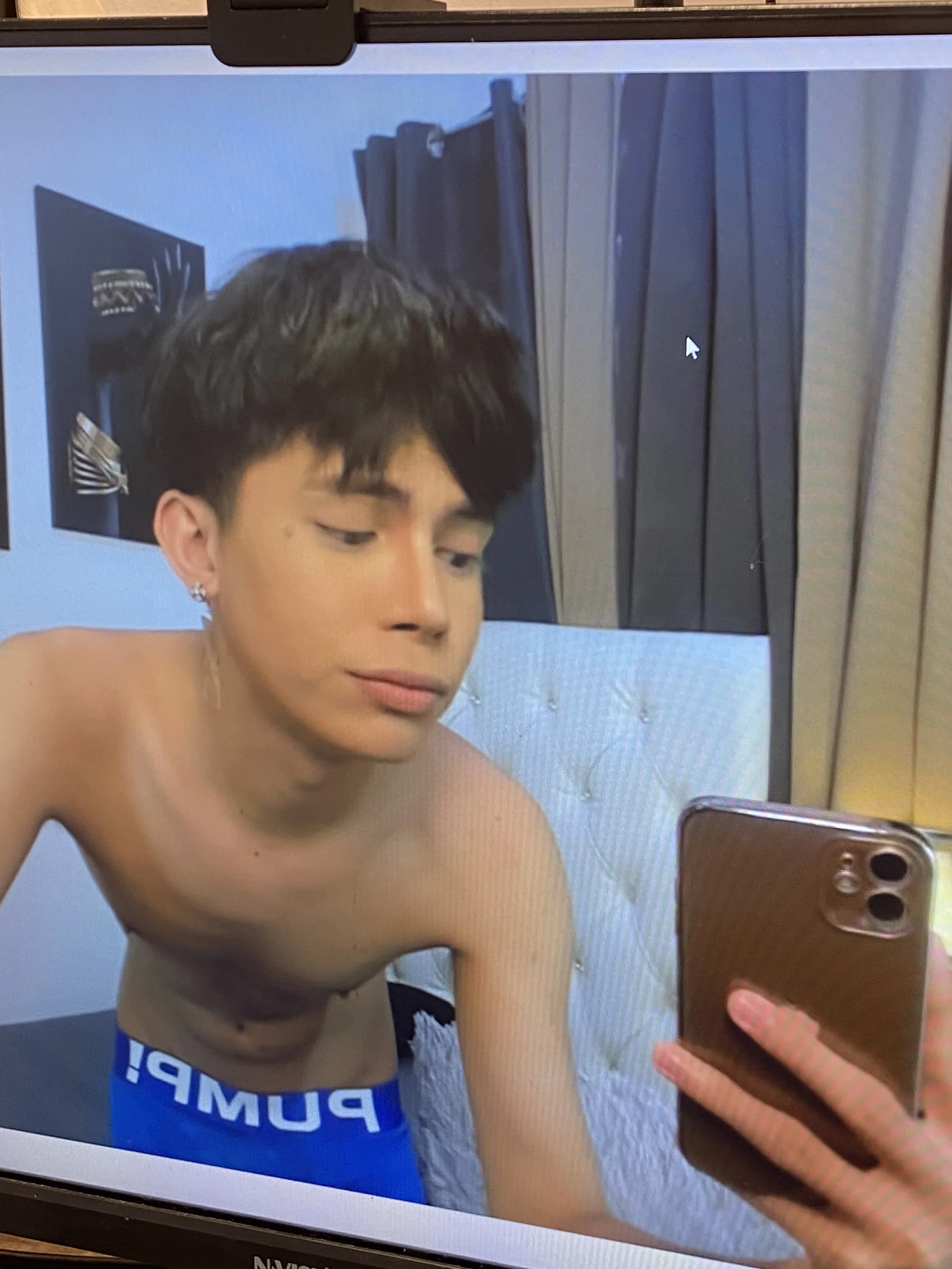 XXX Porn Photo of Nude urtwinkbrixz 3