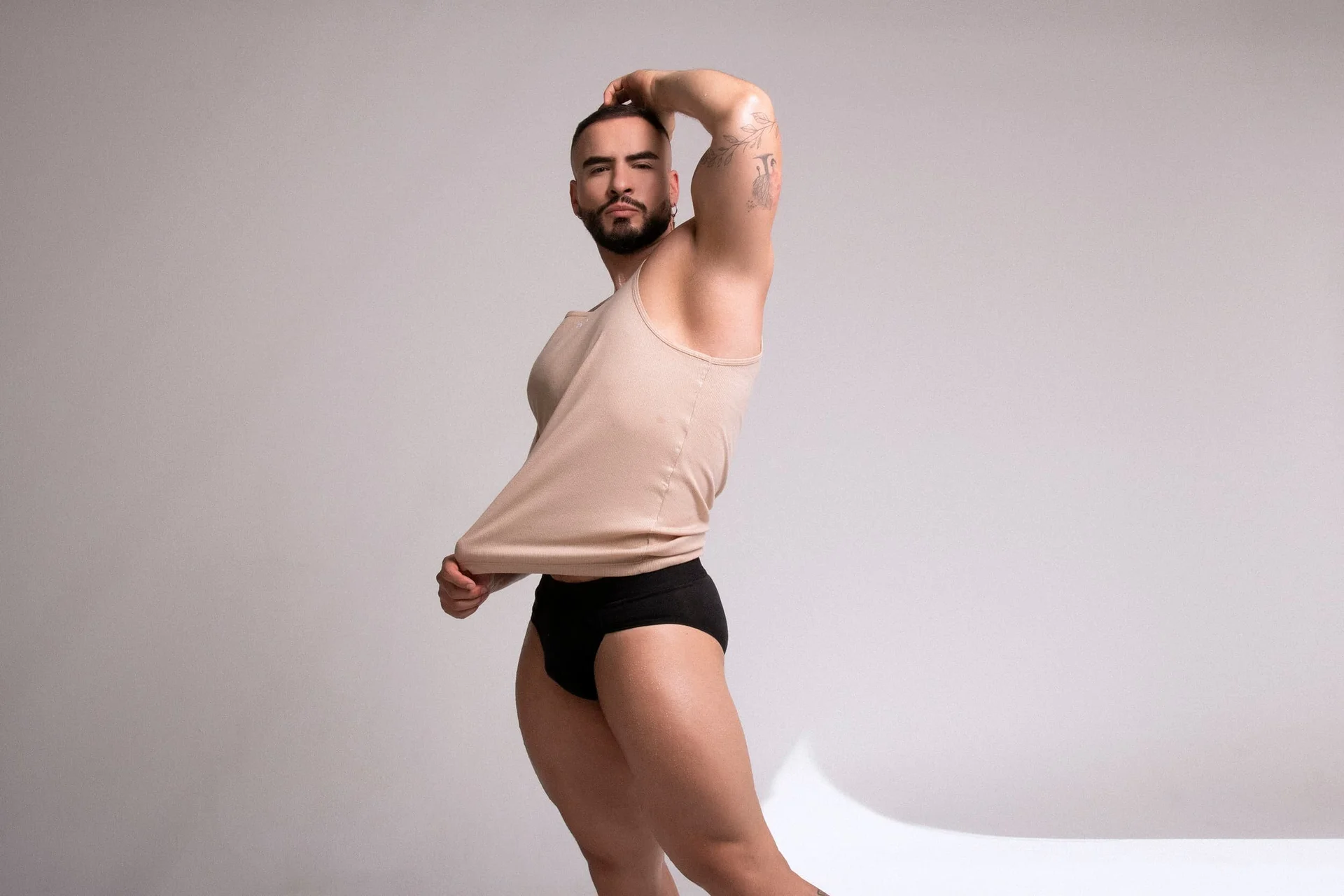 XXX Porn Photo of Nude Axell_Night 12