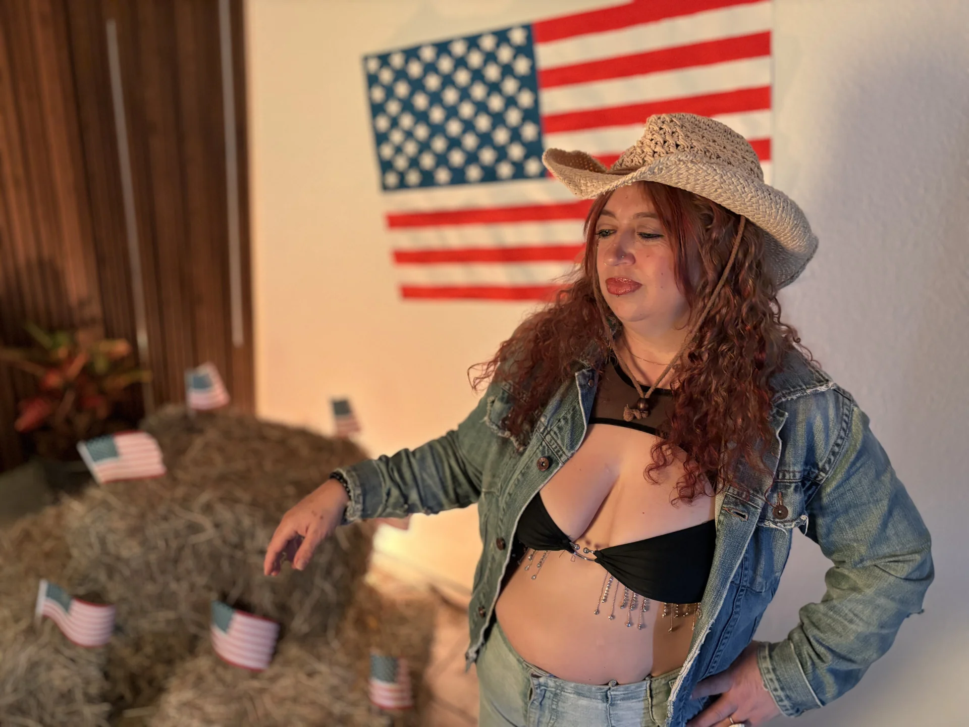 XXX Porn Photo of Nude MilfArlet 14