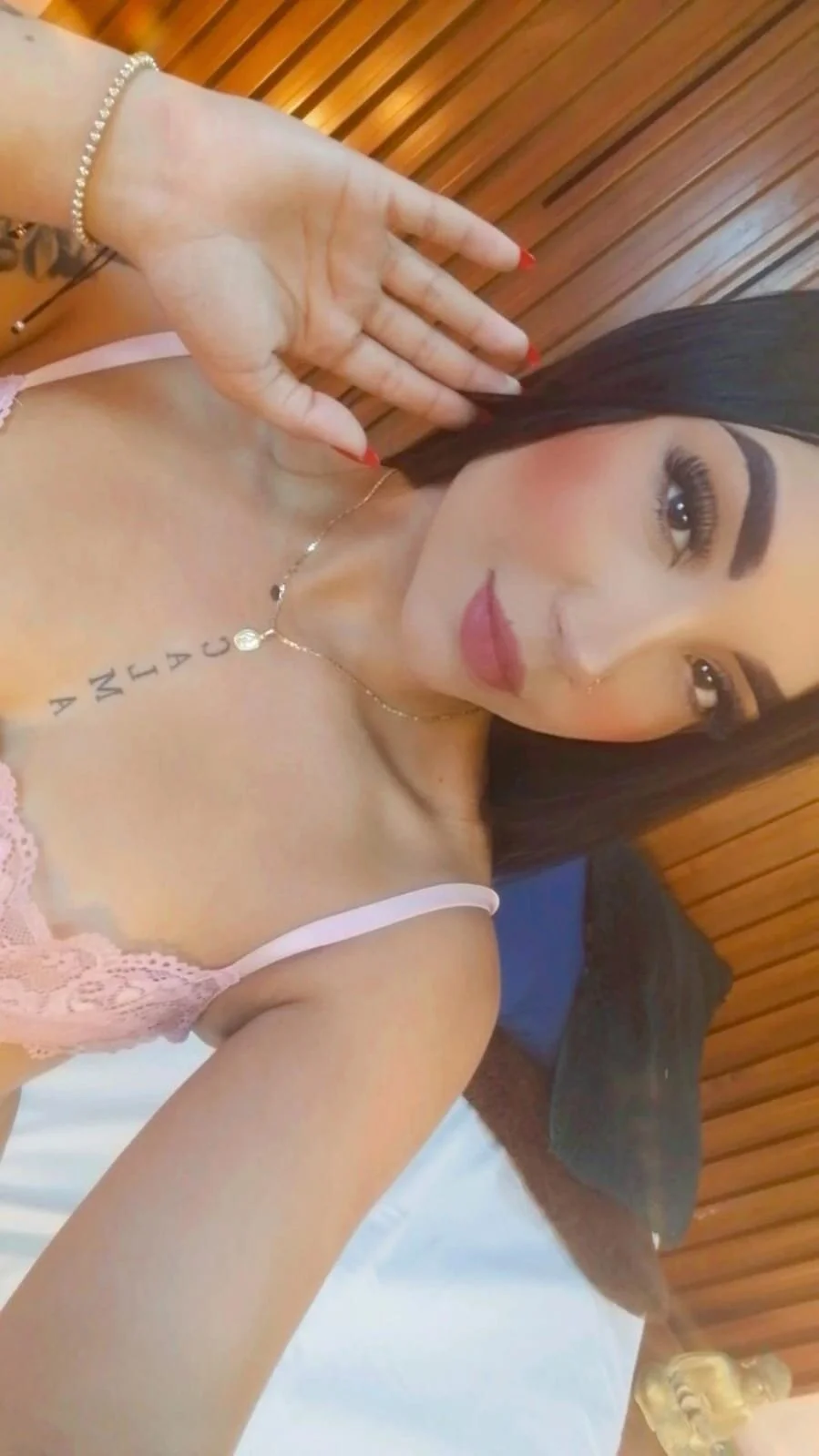 XXX Porn Photo of Nude Farah_Stone 1