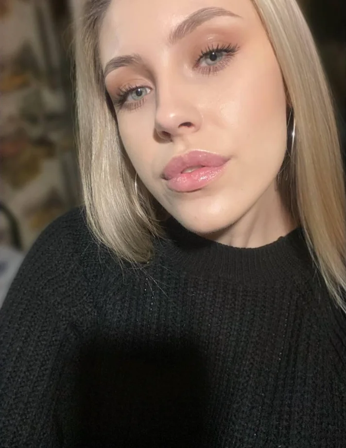 XXX Porn Photo of Nude _amymoore_ 4