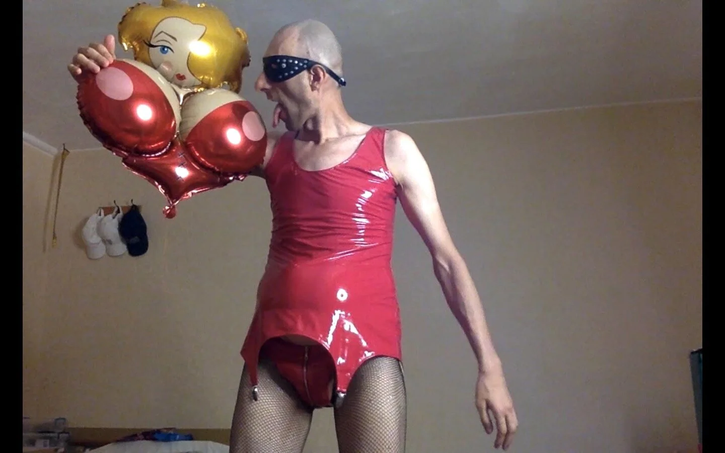 XXX Porn Photo of Nude HandsomeAlfie 72