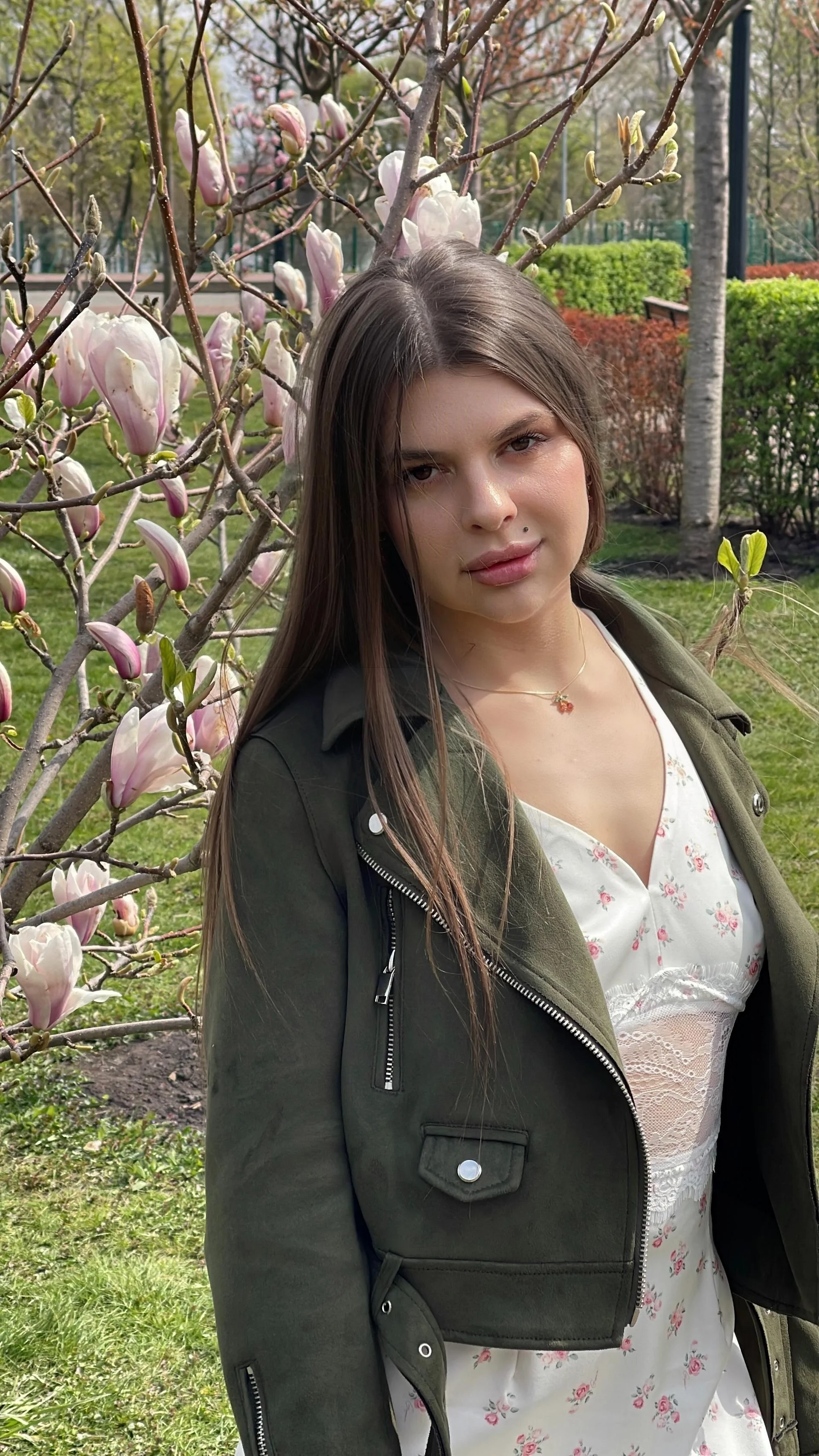 XXX Porn Photo of Nude tooprettytobeeasy 2