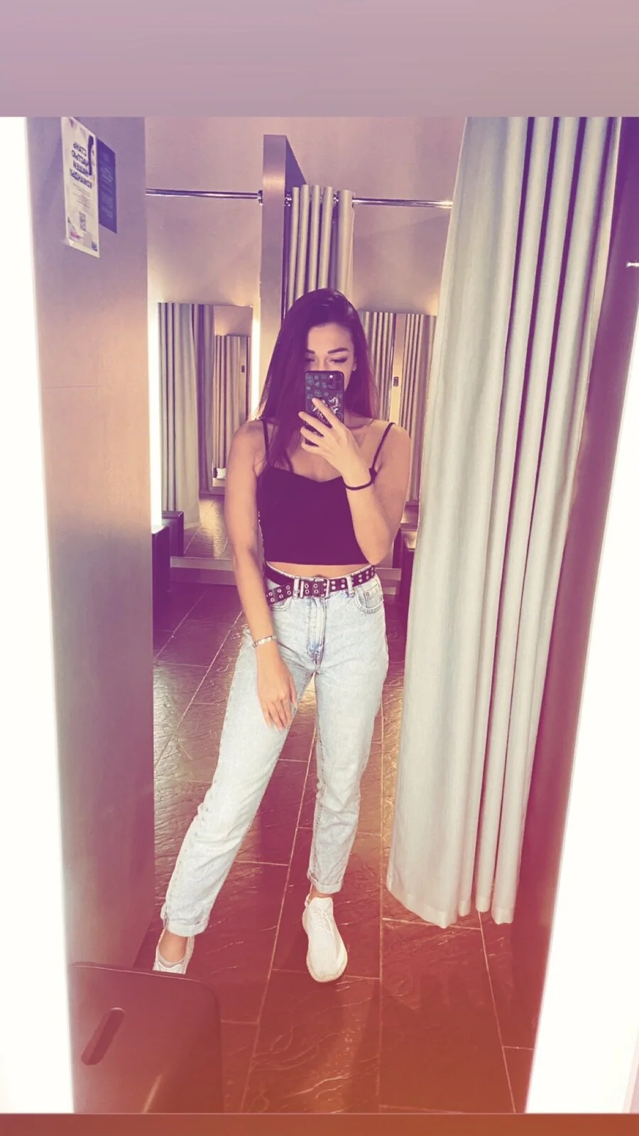 XXX Porn Photo of Nude Queen_baby 9