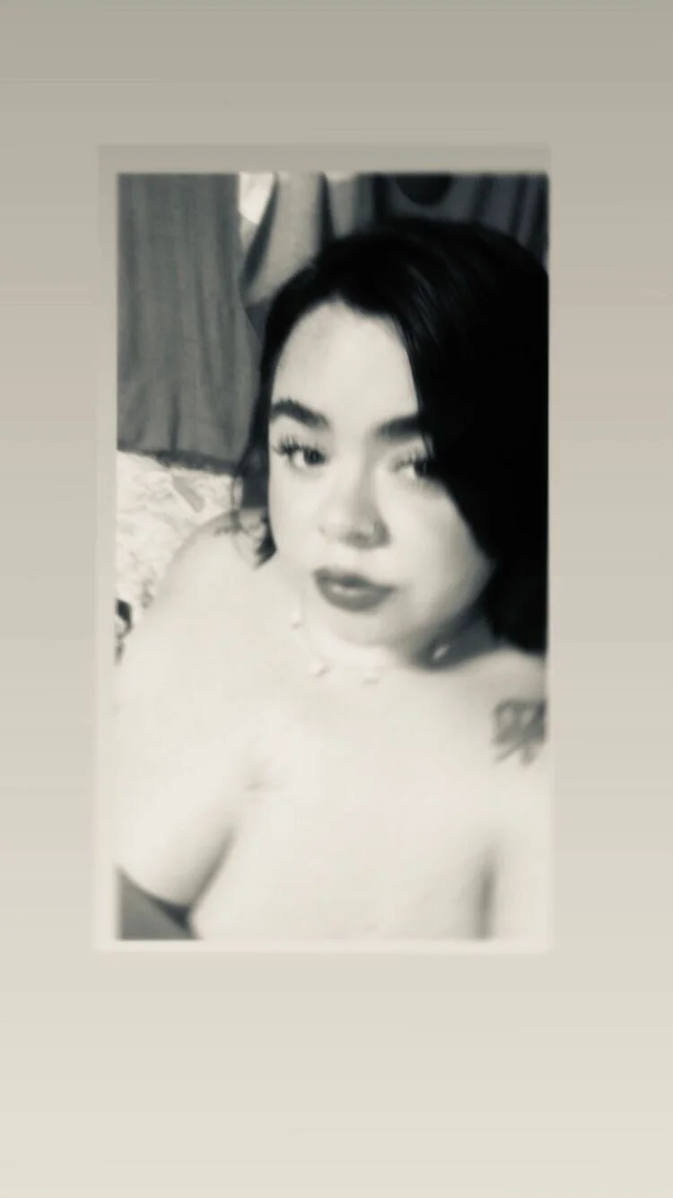XXX Porn Photo of Nude emma_roja 4