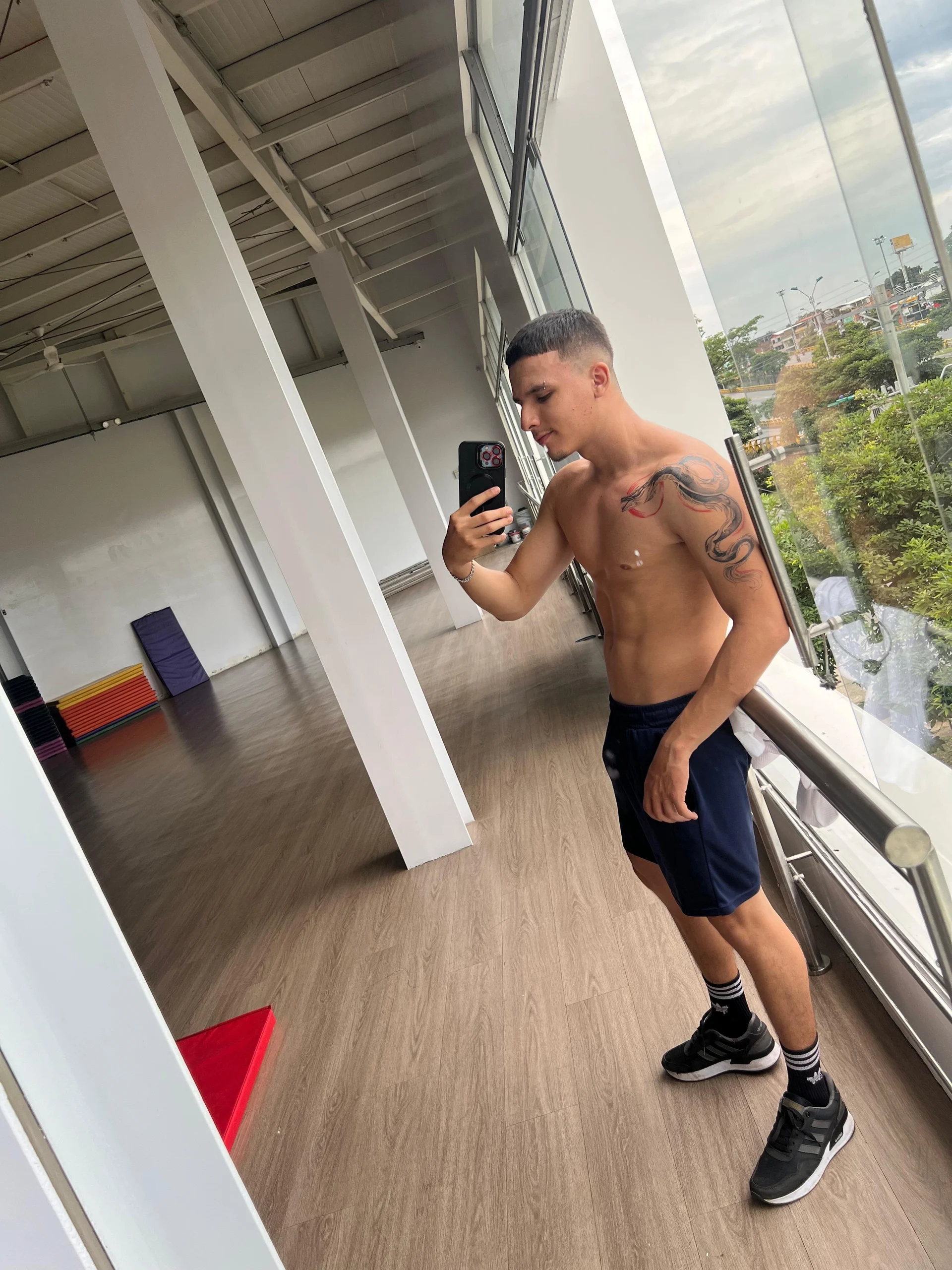 XXX Porn Photo of Nude Andrew_lovely18 4