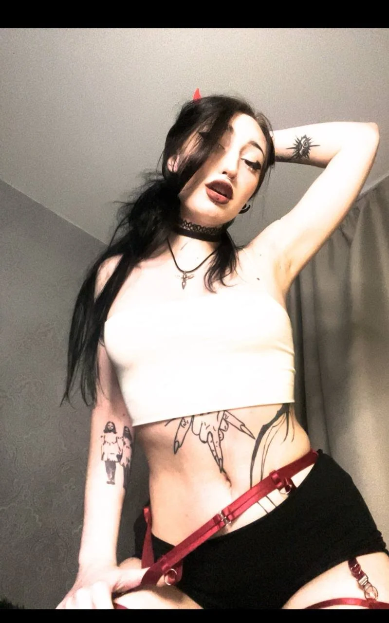 XXX Porn Photo of Nude easter_altt 165