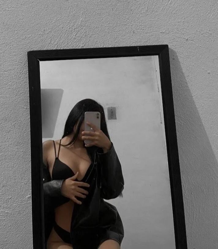 XXX Porn Photo of Nude Melissaevra 1