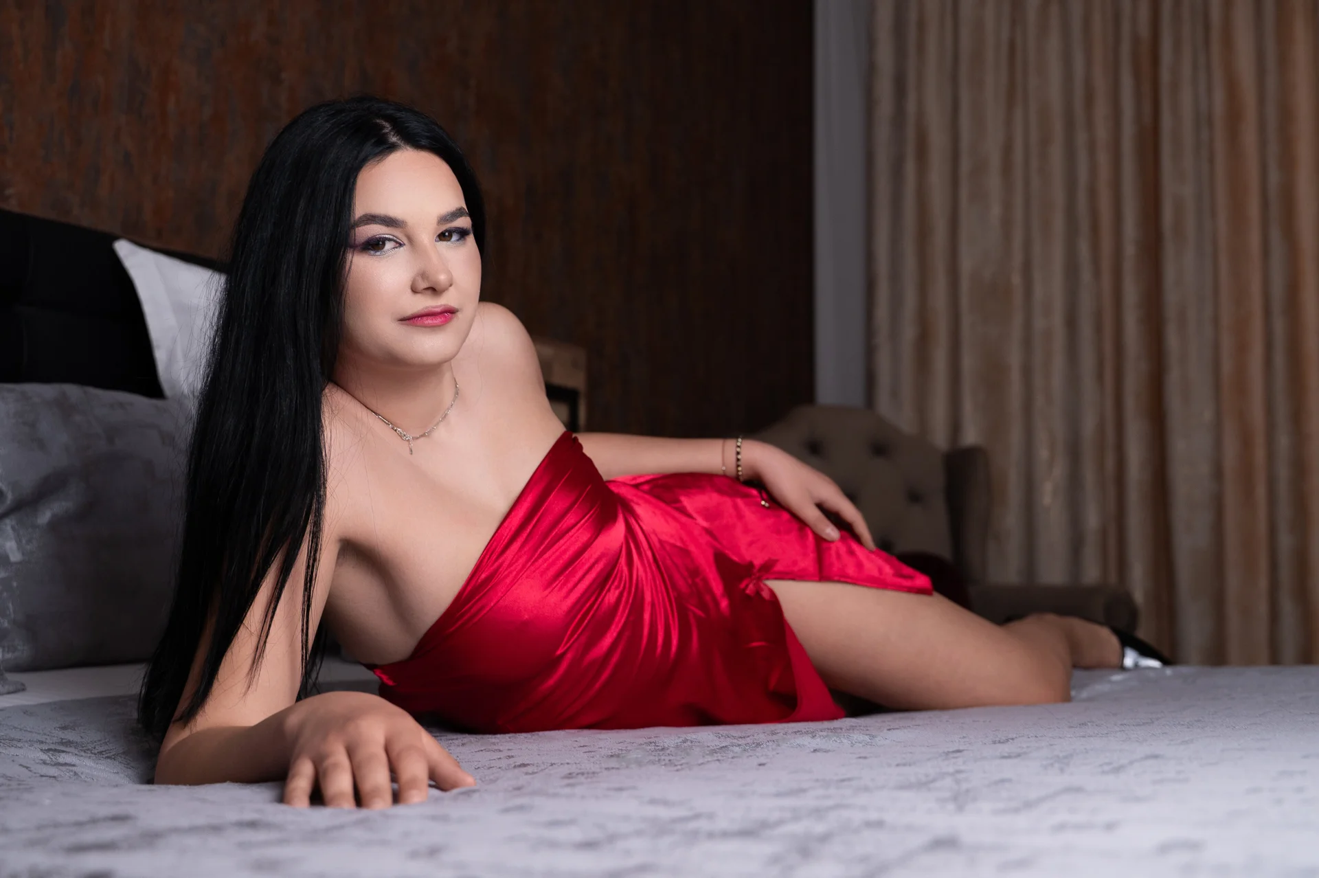 XXX Porn Photo of Nude LunaCerisse 2