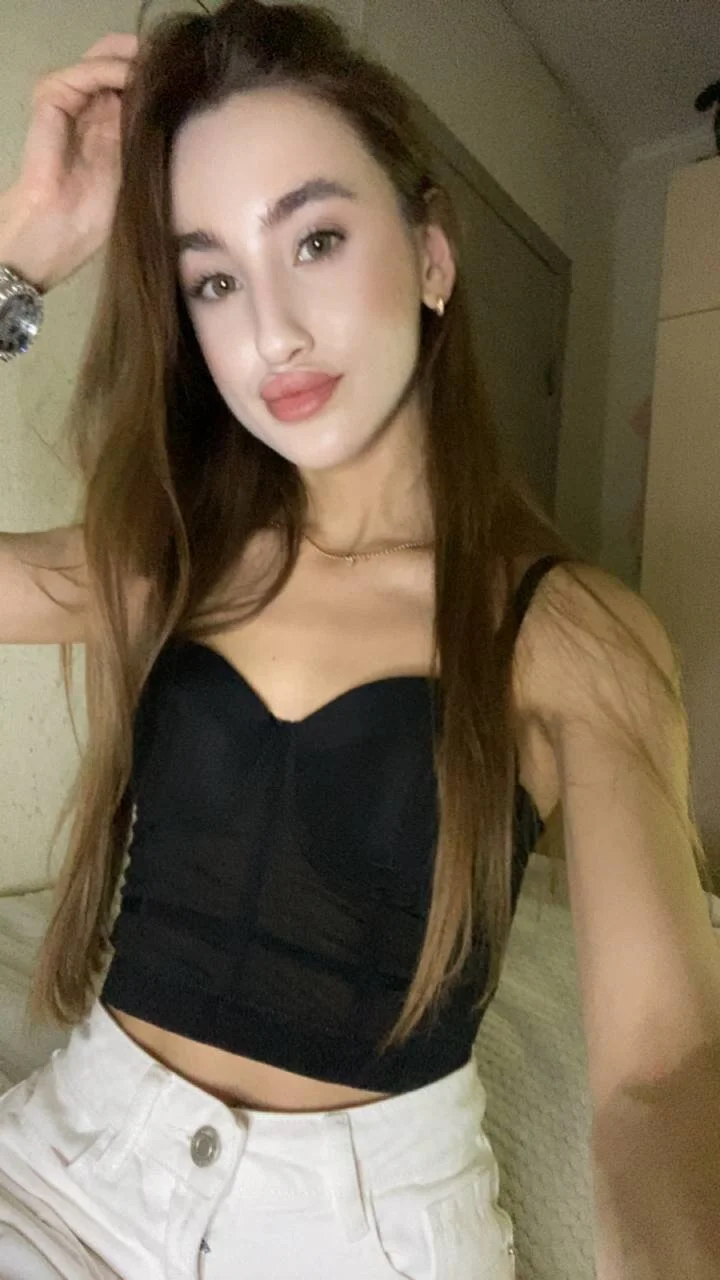 XXX Porn Photo of Nude MadisonRen 1