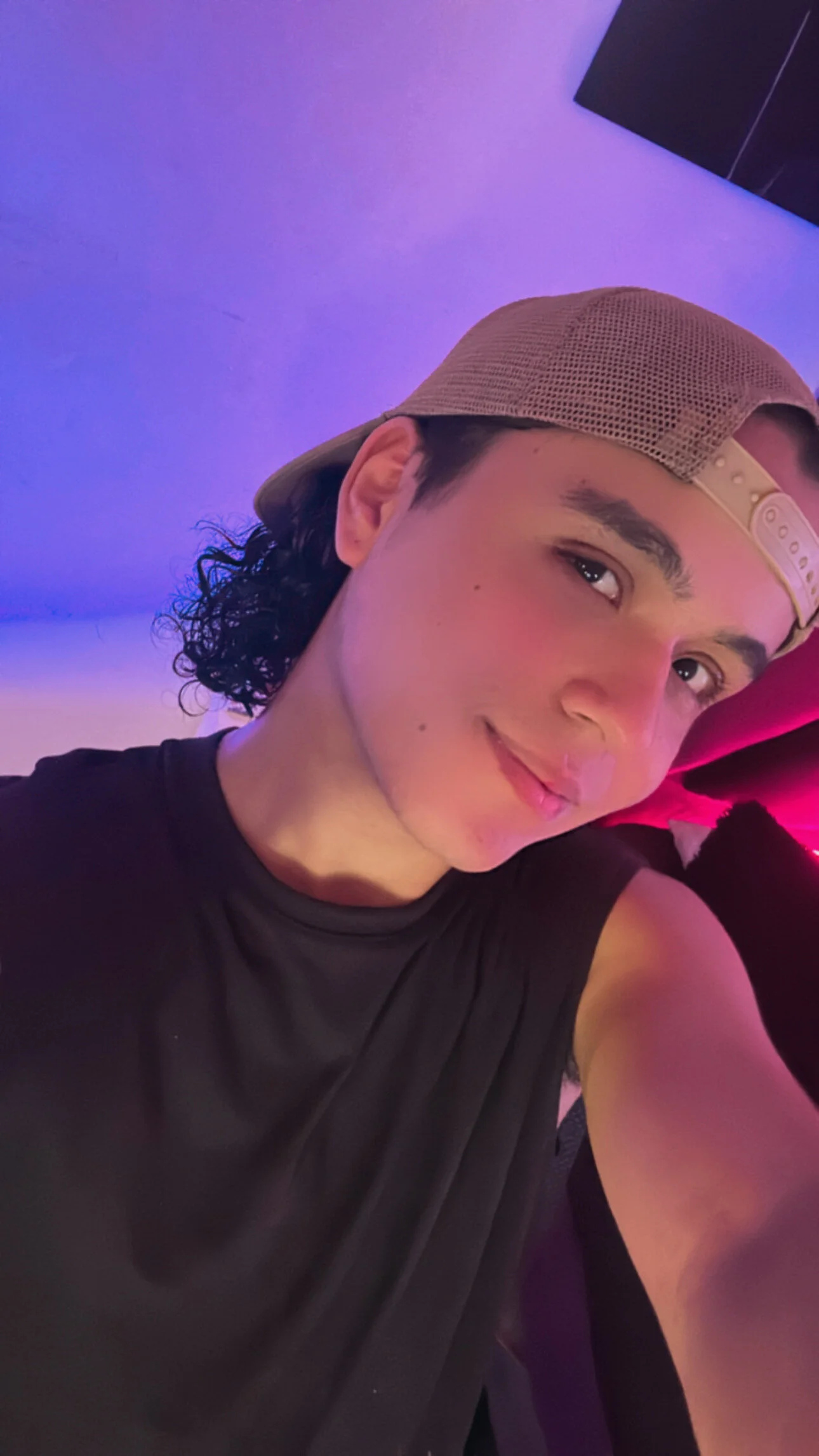 XXX Porn Photo of Nude derek_greyy__ 1