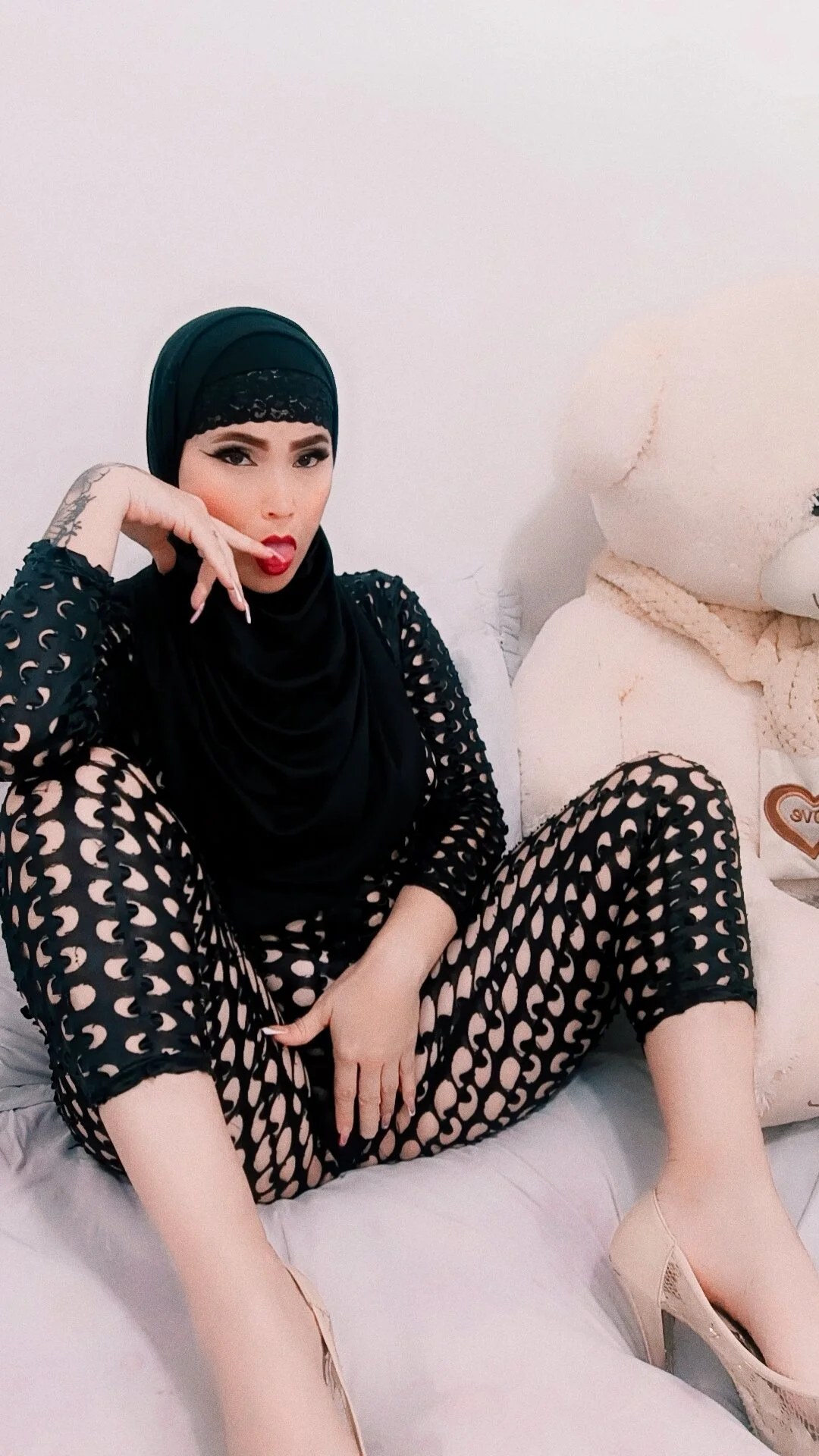 XXX Porn Photo of Nude jamila_zair 121