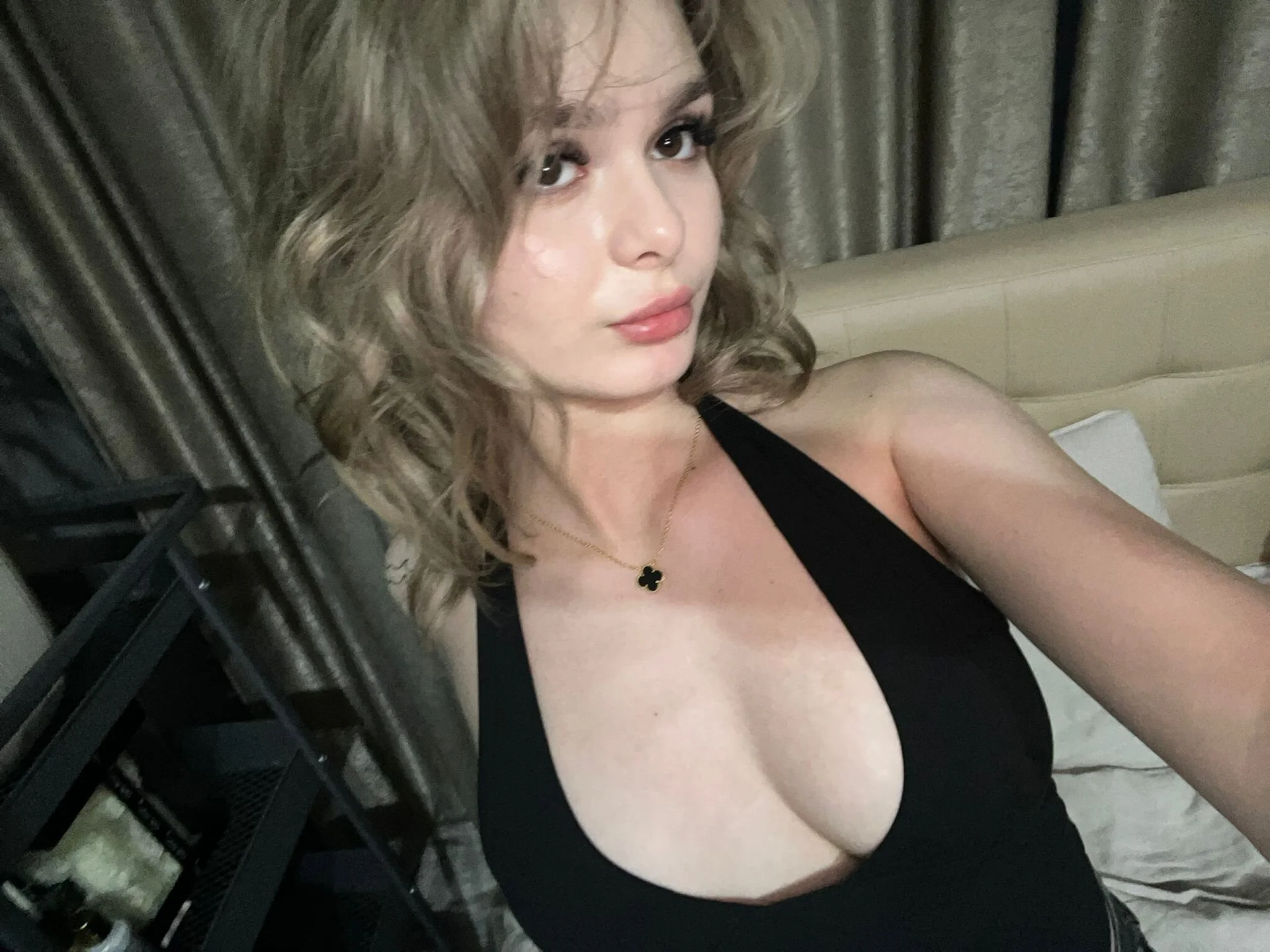 XXX Porn Photo of Nude SophieShyy 1