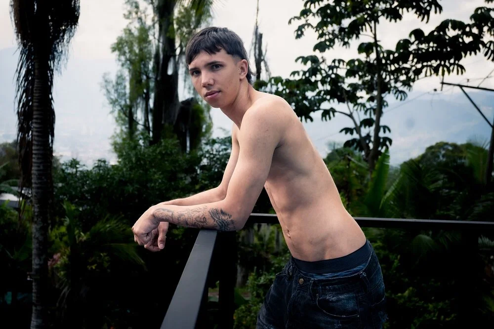 XXX Porn Photo of Nude andy_miller5 5