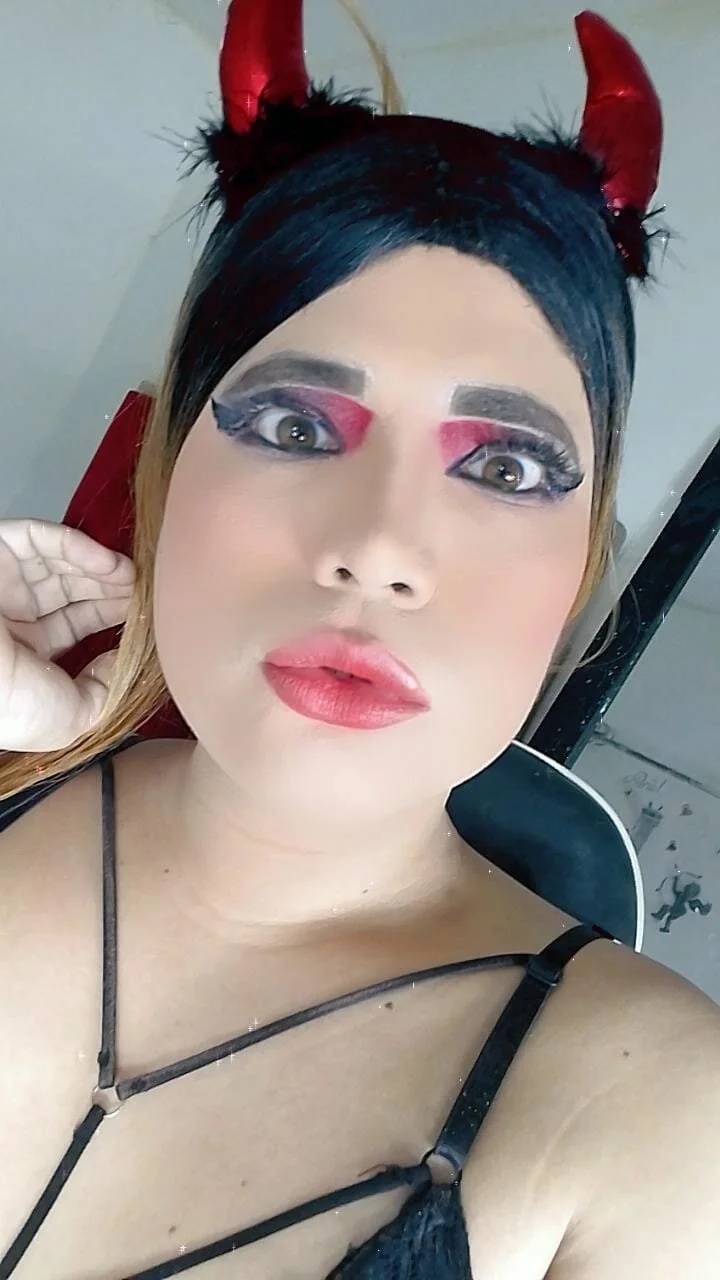 XXX Porn Photo of Nude Trixy_star_horney 17