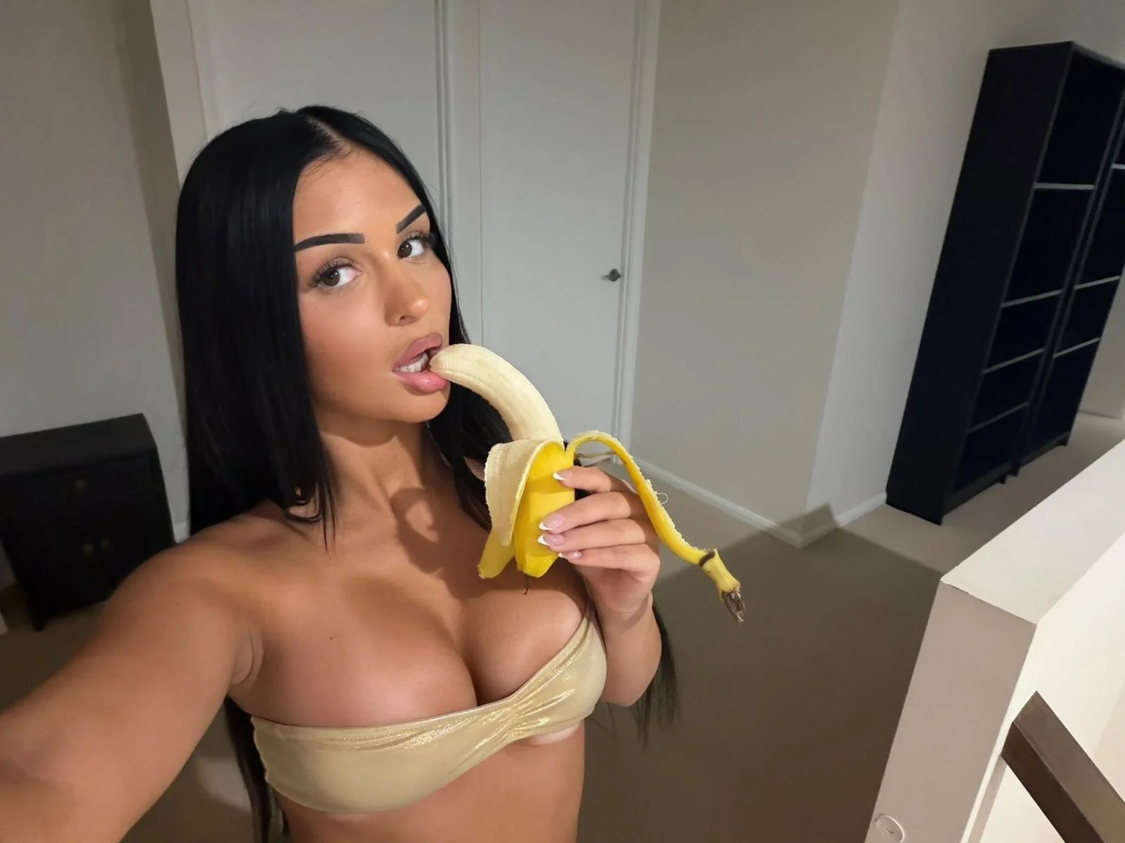 XXX Porn Photo of Nude TheOnlyLeila 7