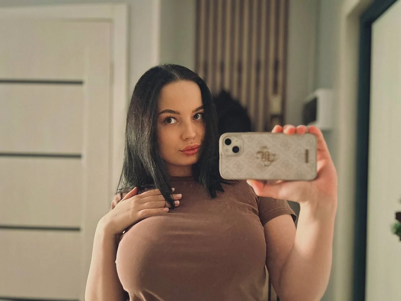XXX Porn Photo of Nude Vivian_Silk 3