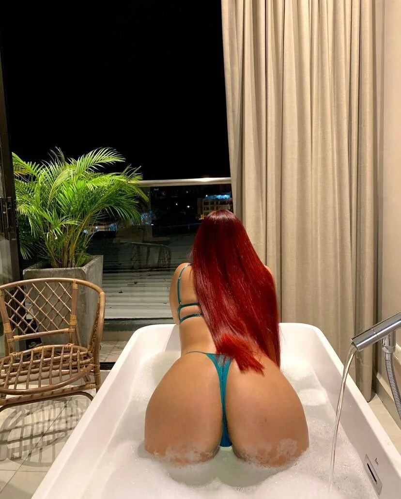 XXX Porn Photo of Nude Melanyprada 14
