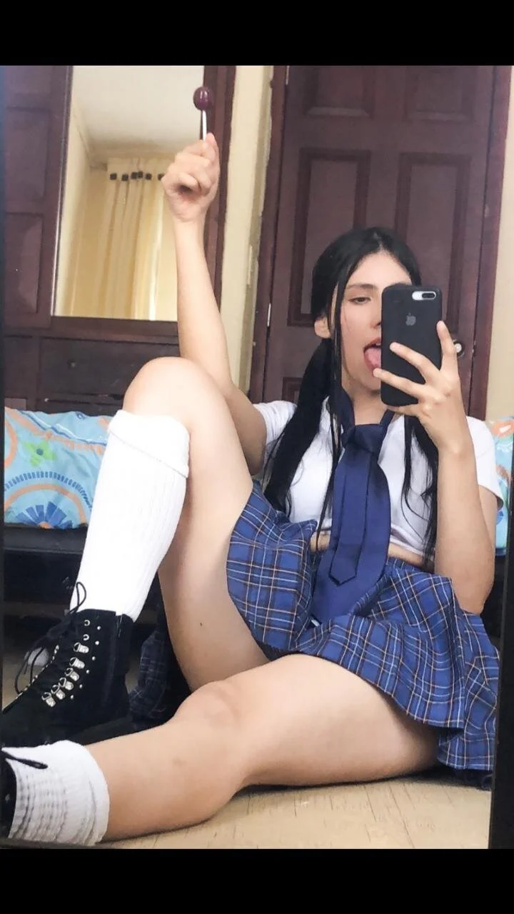 XXX Porn Photo of Nude aamelie_rouse 6