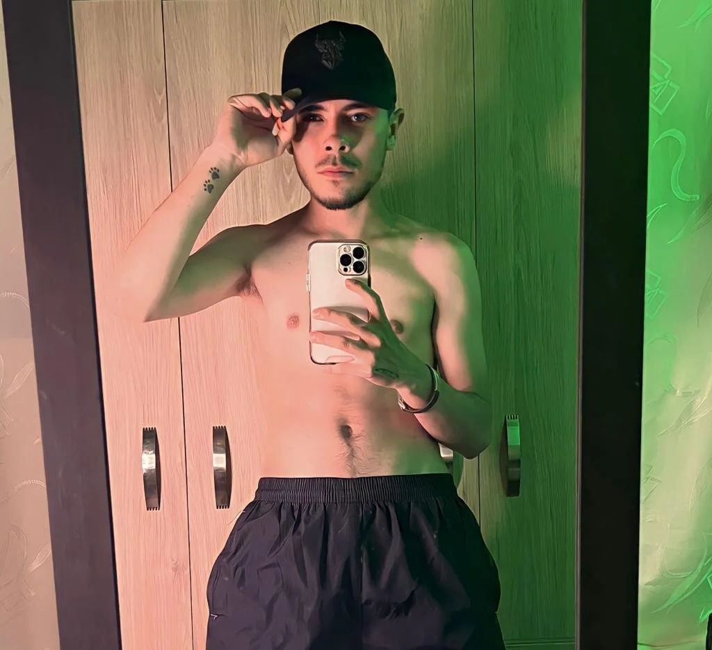 XXX Porn Photo of Nude robin_model 3