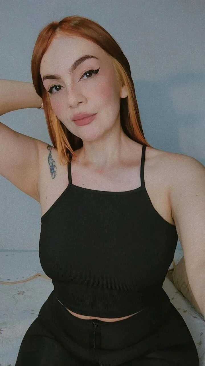 XXX Porn Photo of Nude Vanessablazee 7