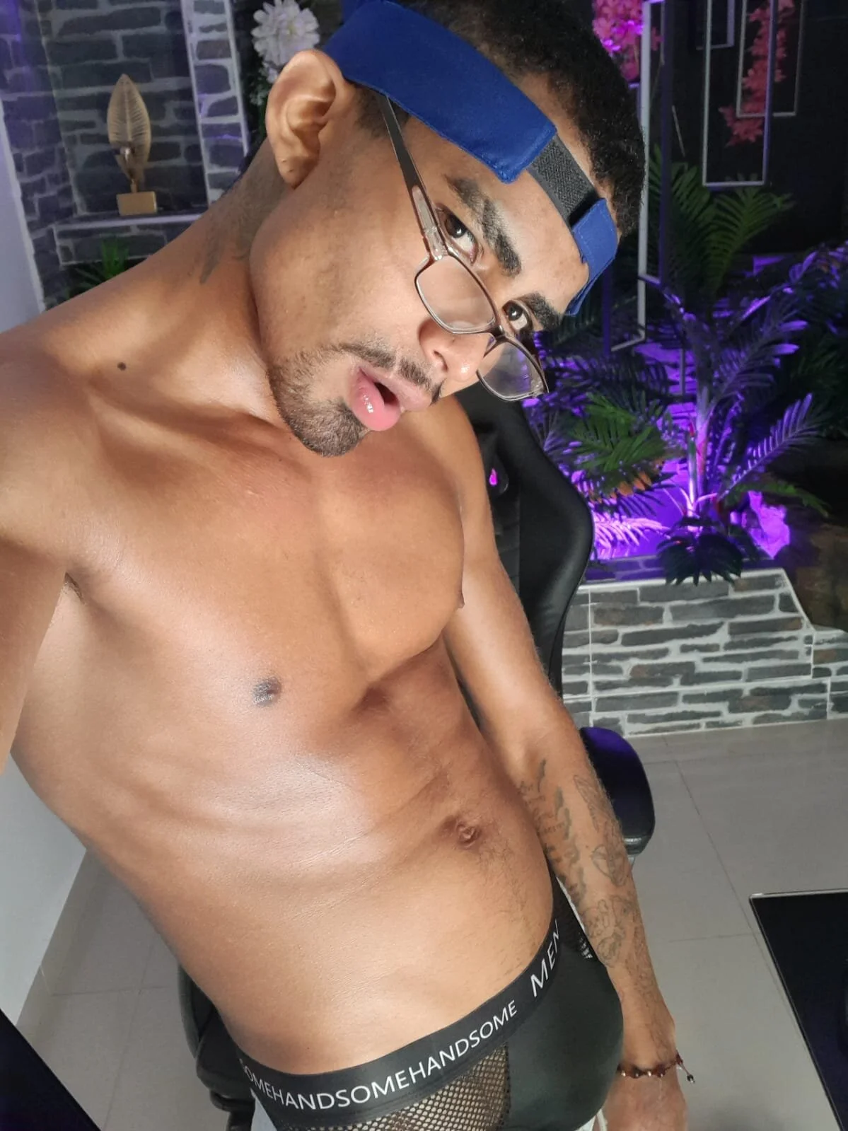 XXX Porn Photo of Nude Rpoolrboy 30