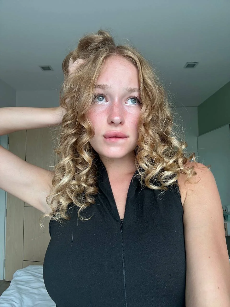 XXX Porn Photo of Nude EvaMelody_ 9