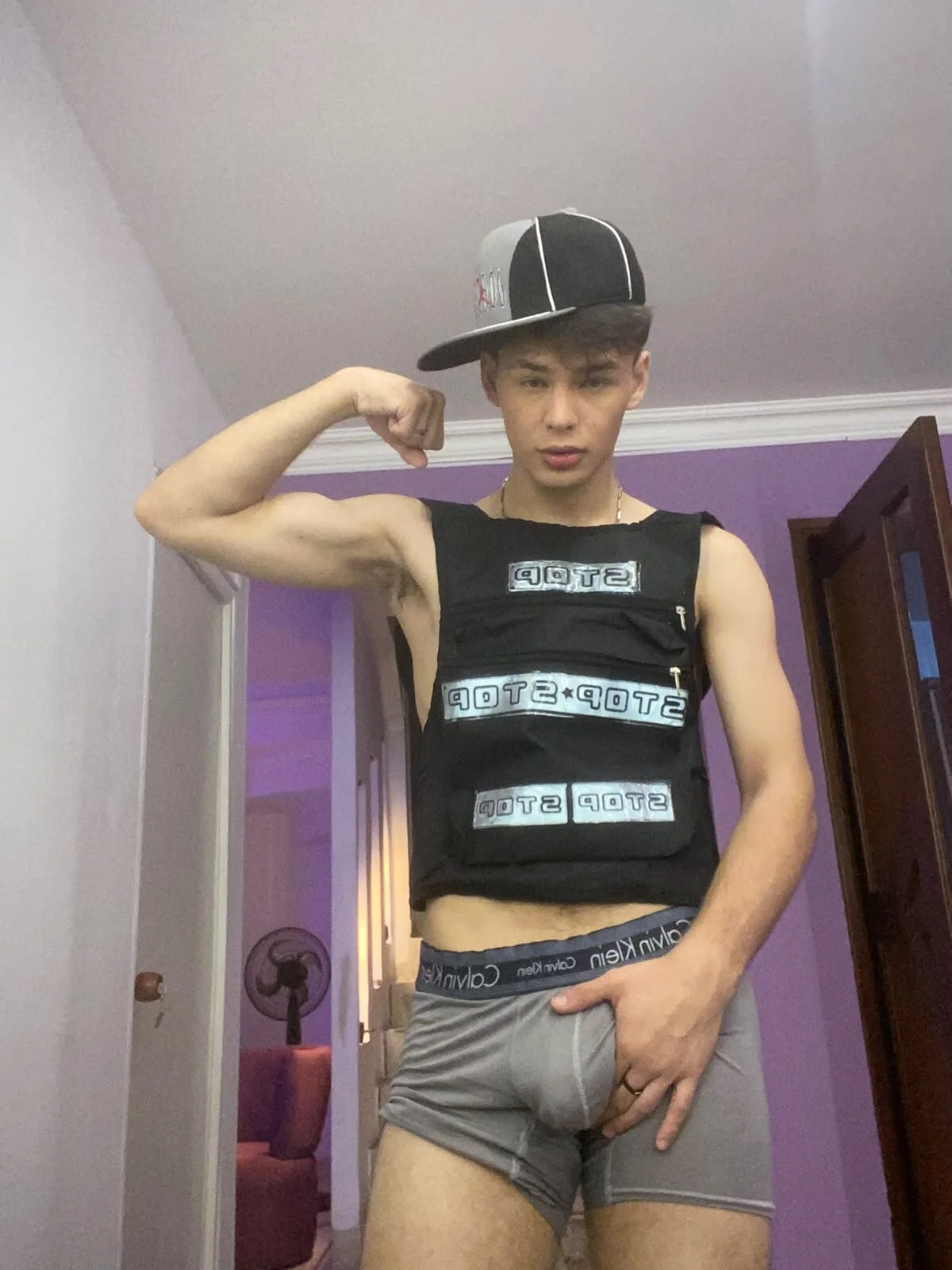 XXX Porn Photo of Nude LoganSteel_ 12