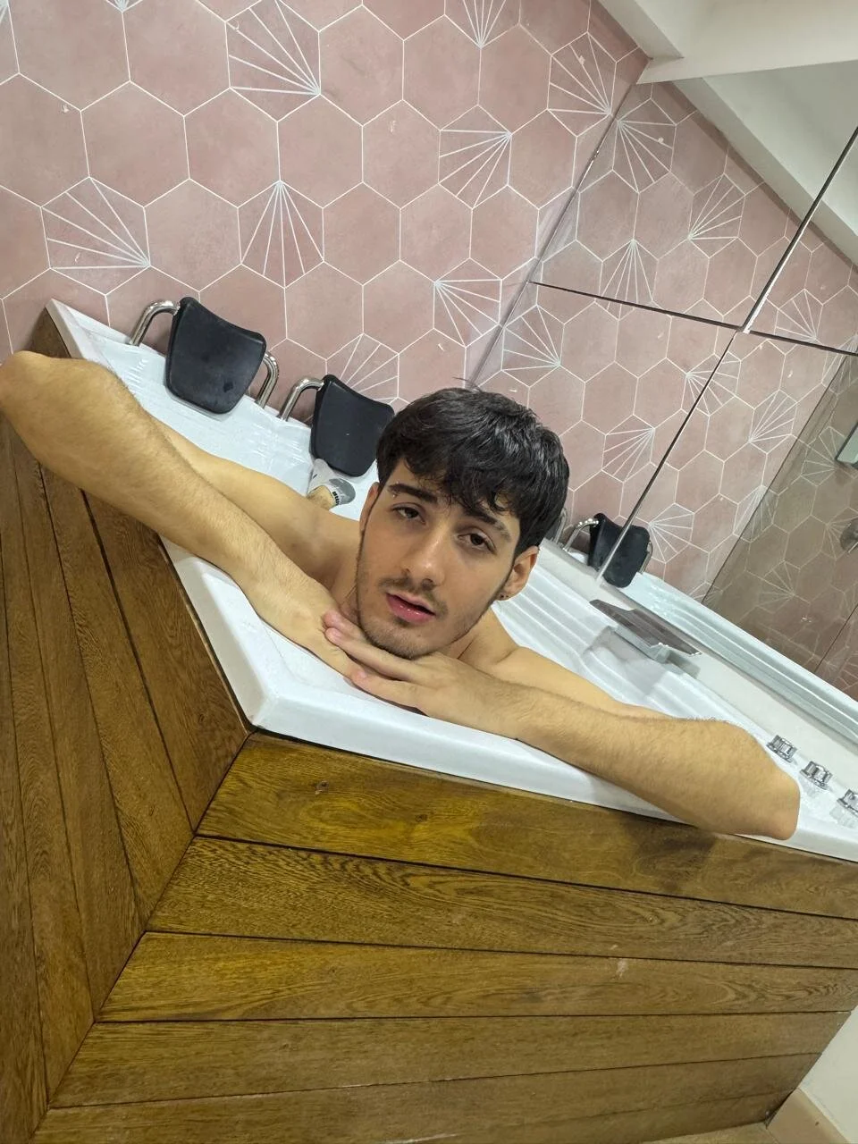 XXX Porn Photo of Nude Liam_Crown 45