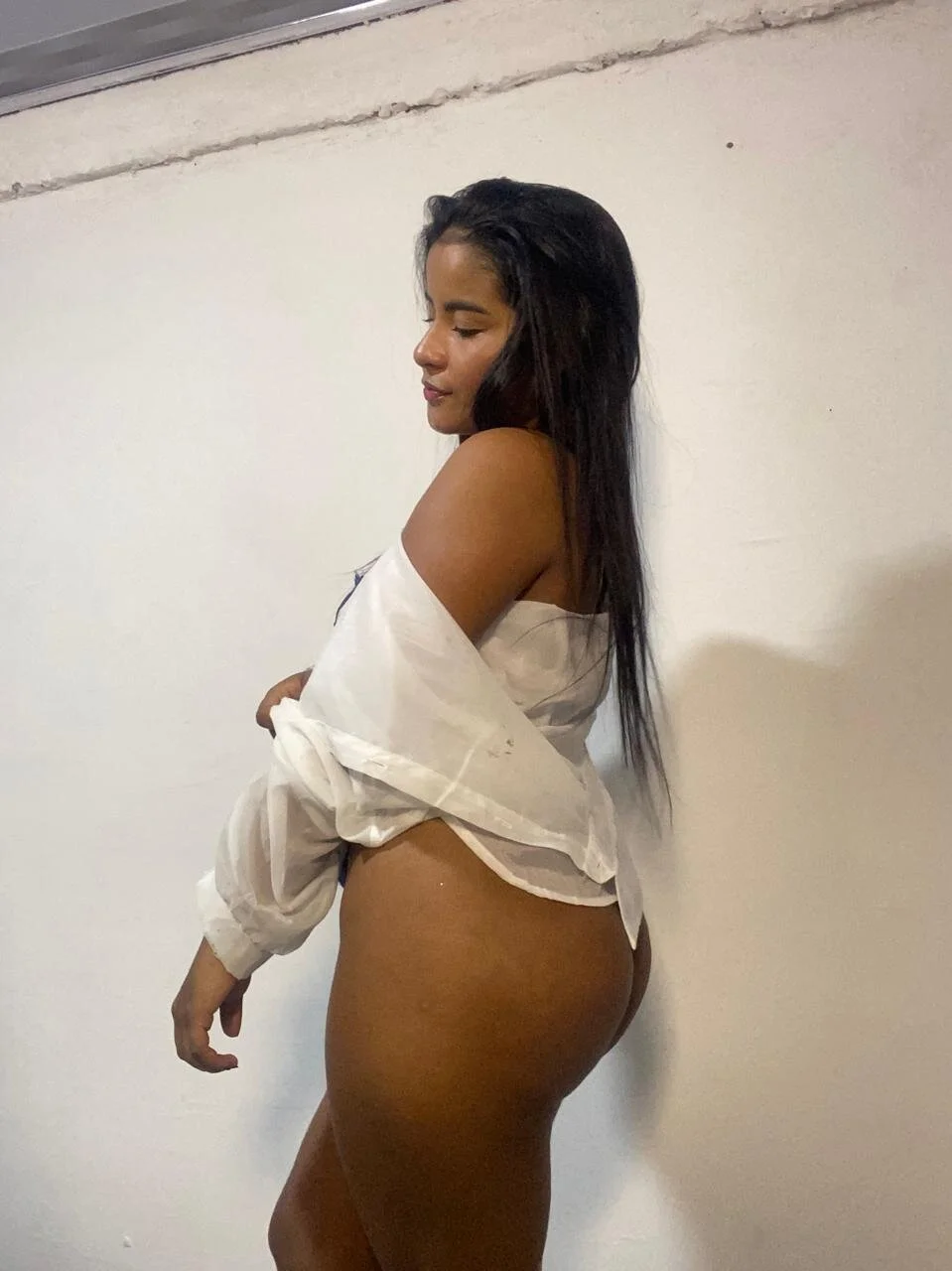 XXX Porn Photo of Nude Kiara_Naomi 4