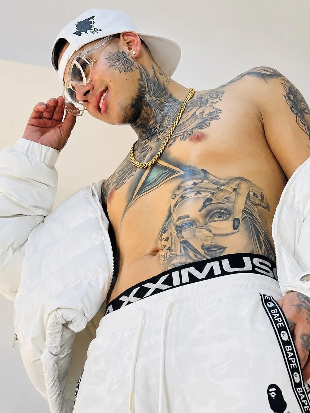 XXX Porn Photo of Nude Liam_Ink 2