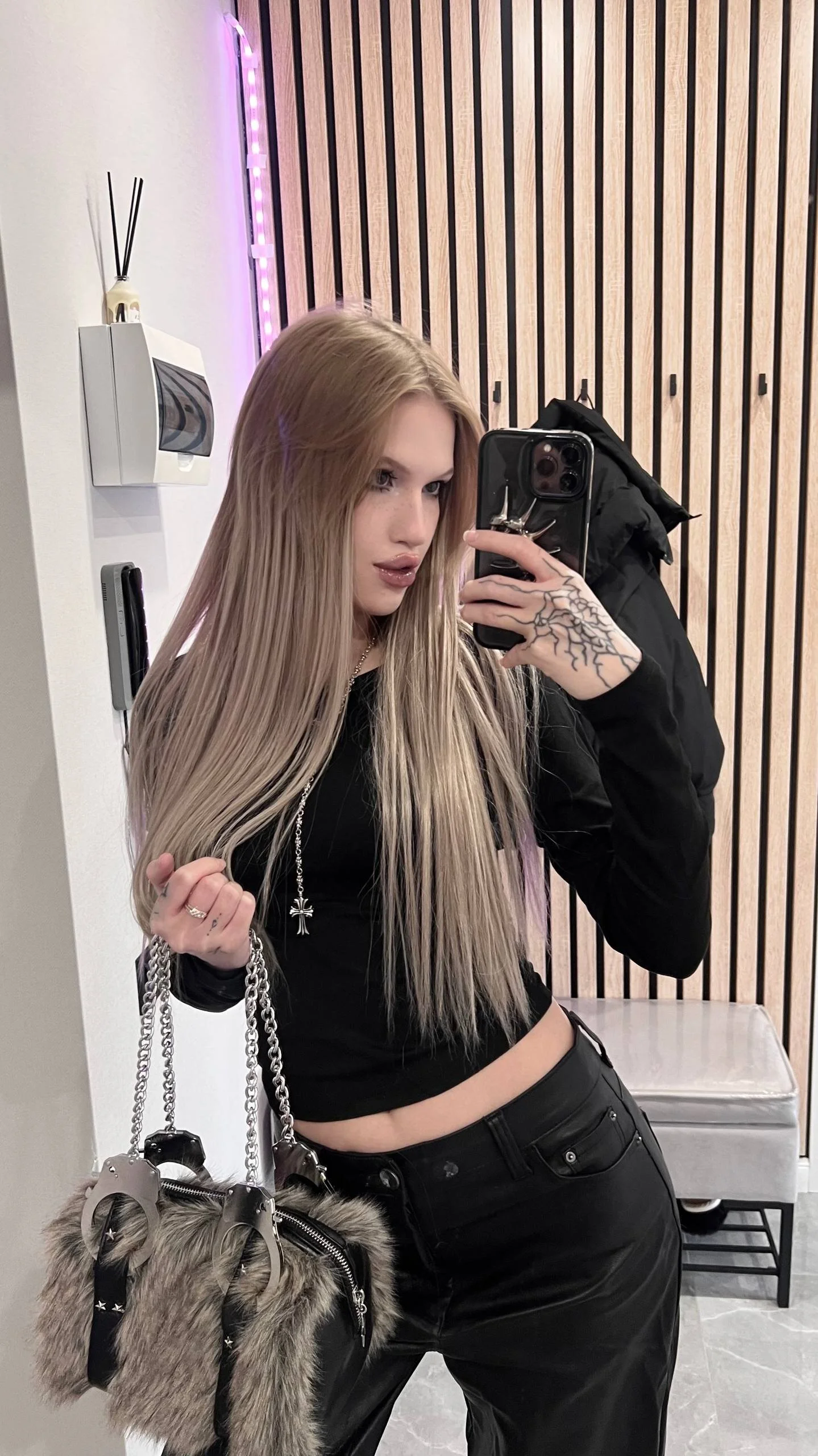 XXX Porn Photo of Nude MollyBat 8