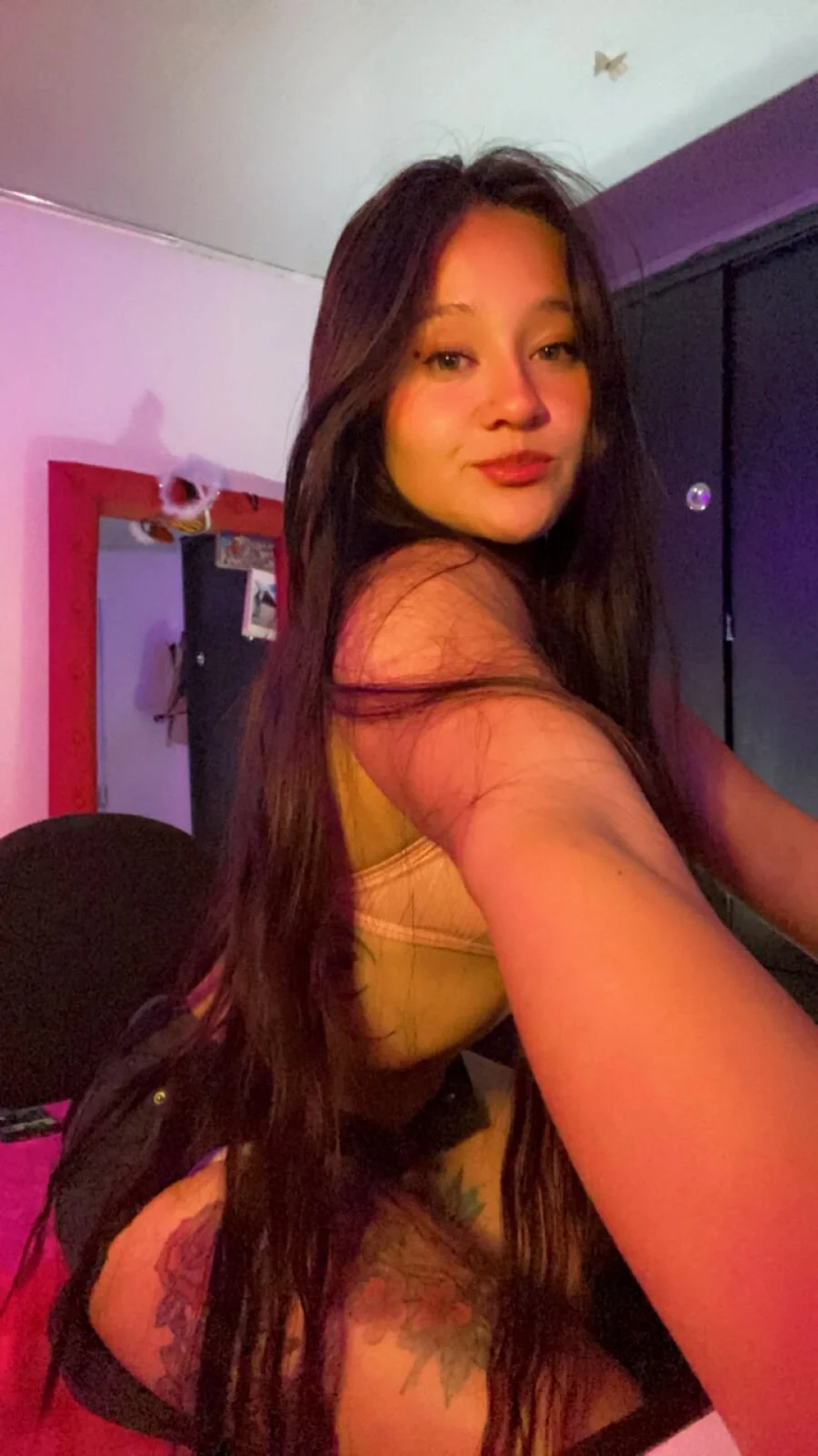 XXX Porn Photo of Nude iam_valery 3