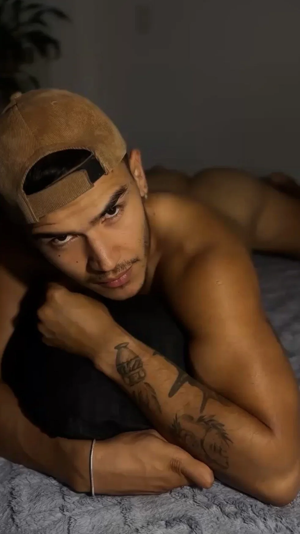 XXX Porn Photo of Nude MarkSantozz 33