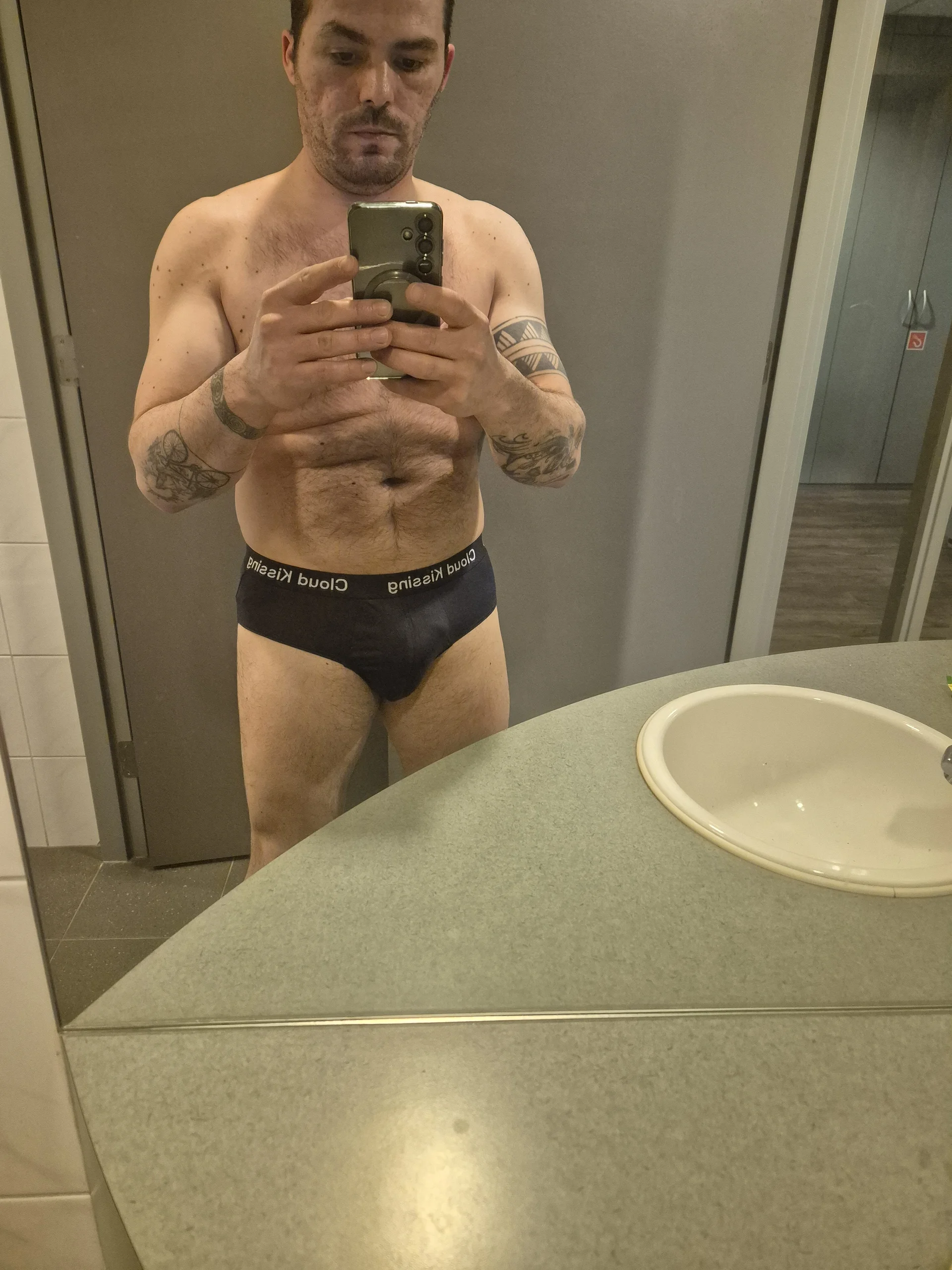 XXX Porn Photo of Nude Dario40filip 3