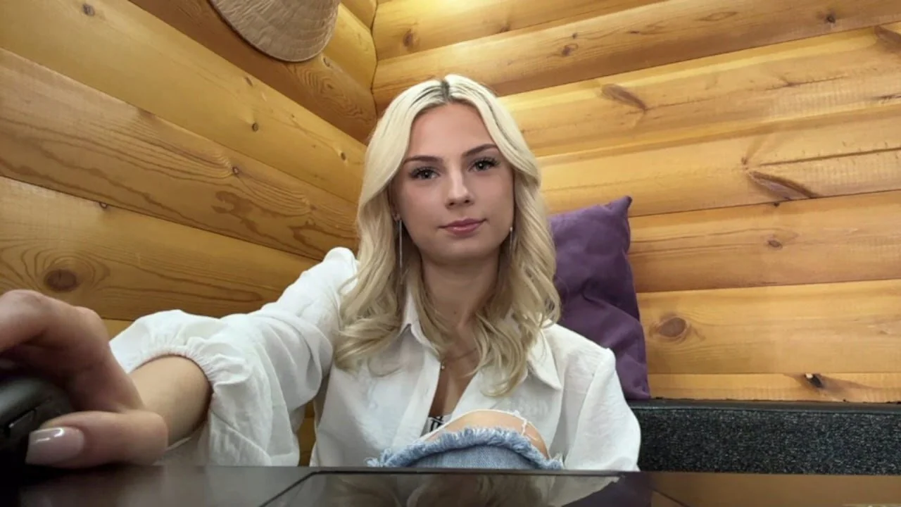 XXX Porn Photo of Nude MirandaKunda 13