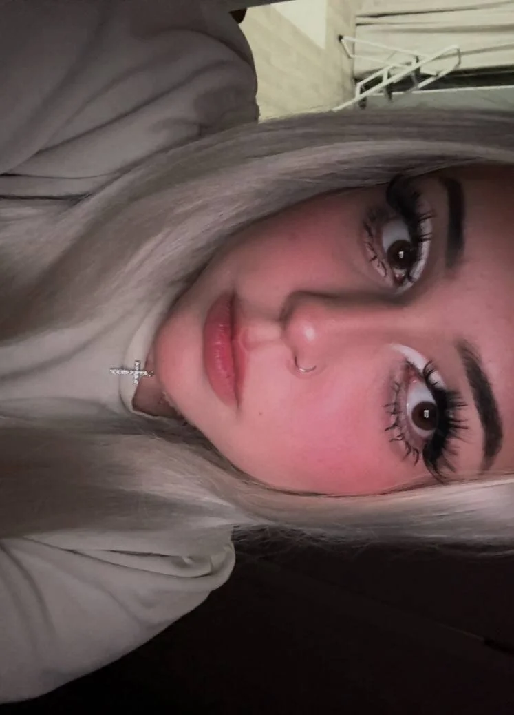 XXX Porn Photo of Nude Mona_Dream 1
