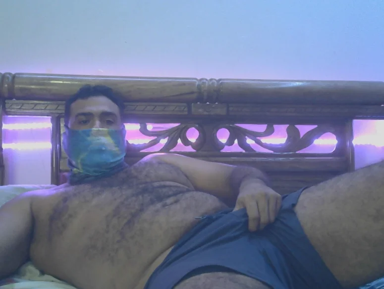 XXX Porn Photo of Nude IronSideBearHot 4