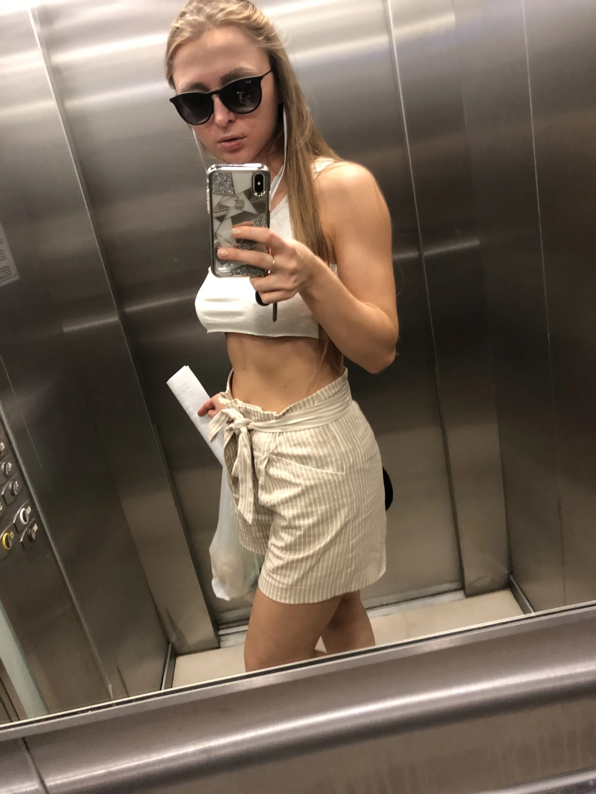 XXX Porn Photo of Nude CharlotteWells 56