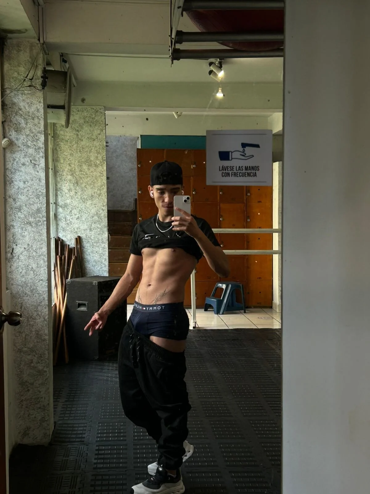 XXX Porn Photo of Nude AndyRush__ 9