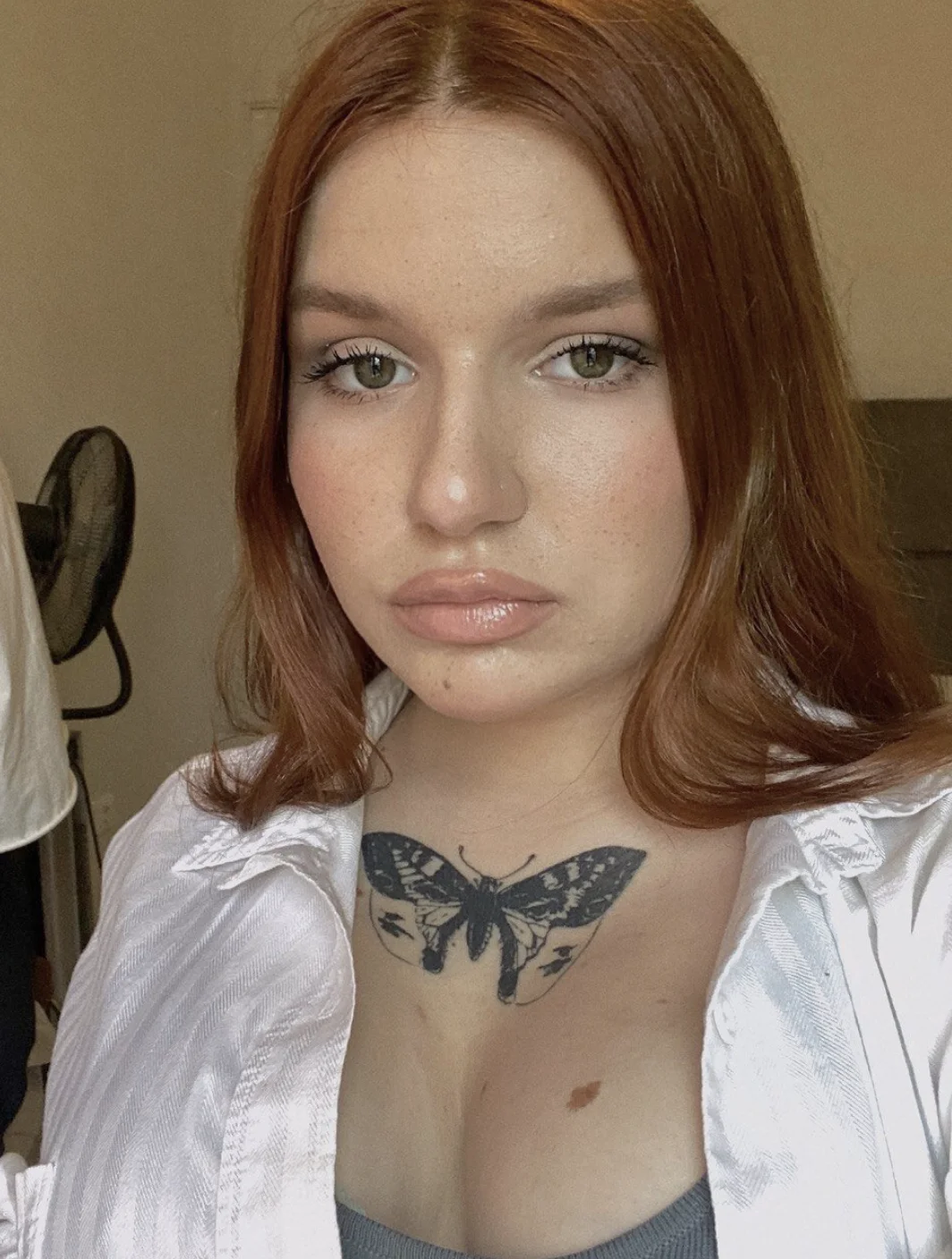XXX Porn Photo of Nude RedShinee 5