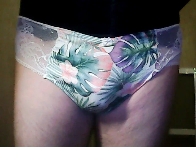 XXX Porn Photo of Nude sissy_sarah69 16