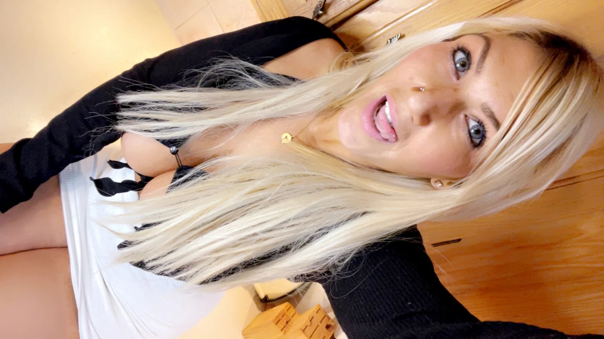 XXX Porn Photo of Nude LittleMissEeve 17