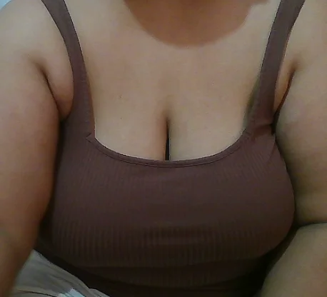 XXX Porn Photo of Nude Queen_of_boobs01 3