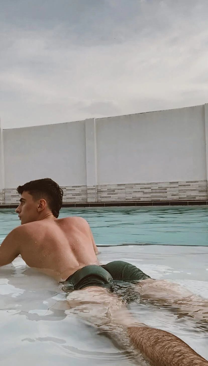 XXX Porn Photo of Nude Aaron_Tate 4