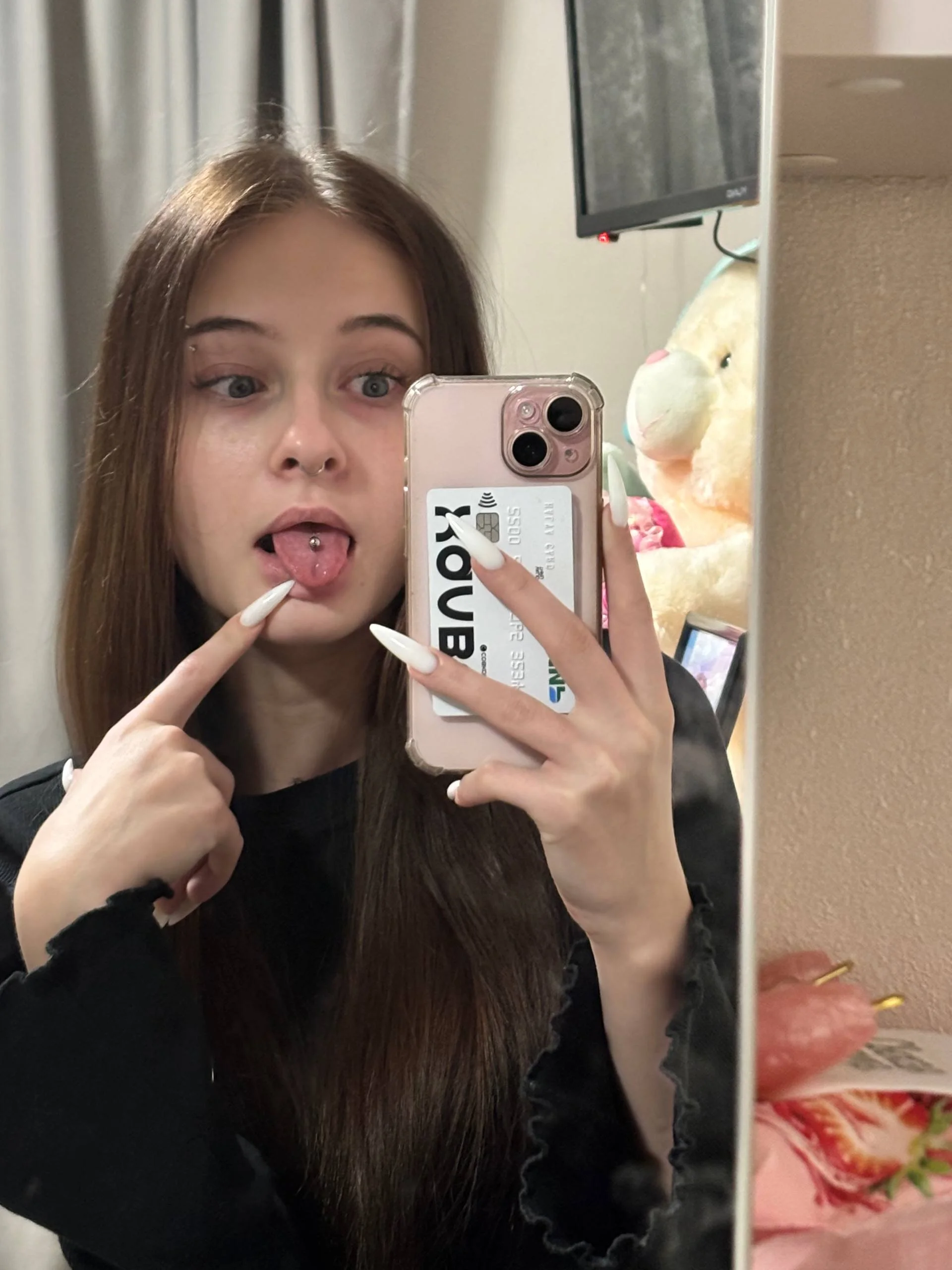XXX Porn Photo of Nude VikaPeace 7