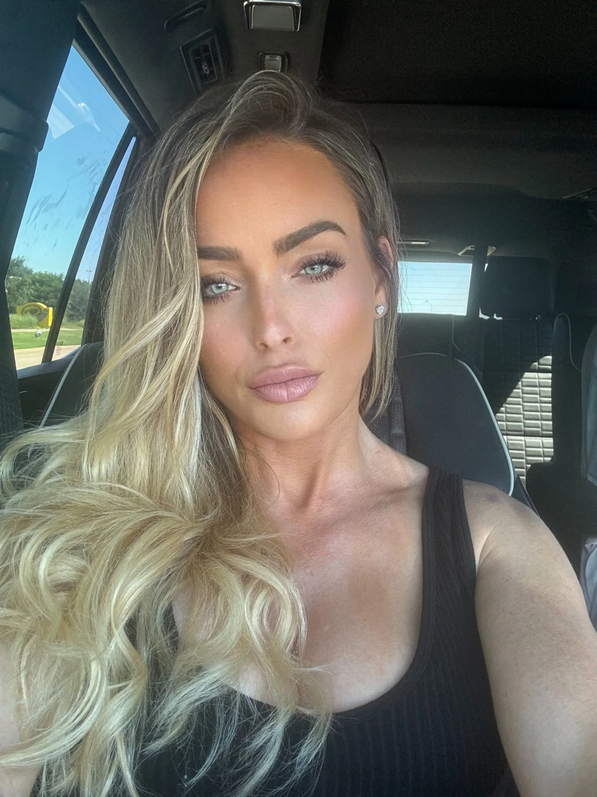 XXX Porn Photo of Nude Farrah_Fantasy 12