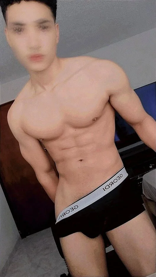 XXX Porn Photo of Nude MitchellXD 2