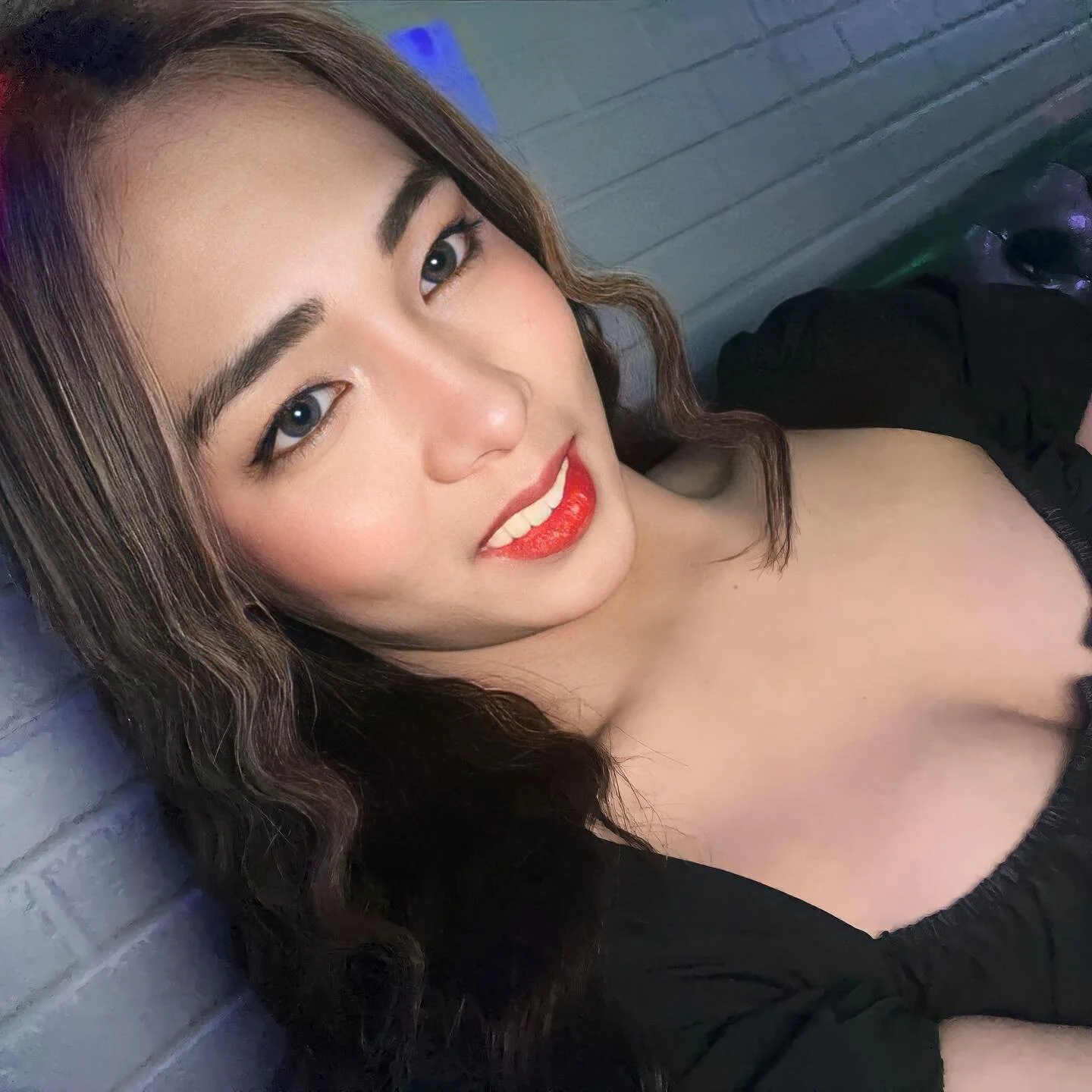 XXX Porn Photo of Nude UrHolyBody 4