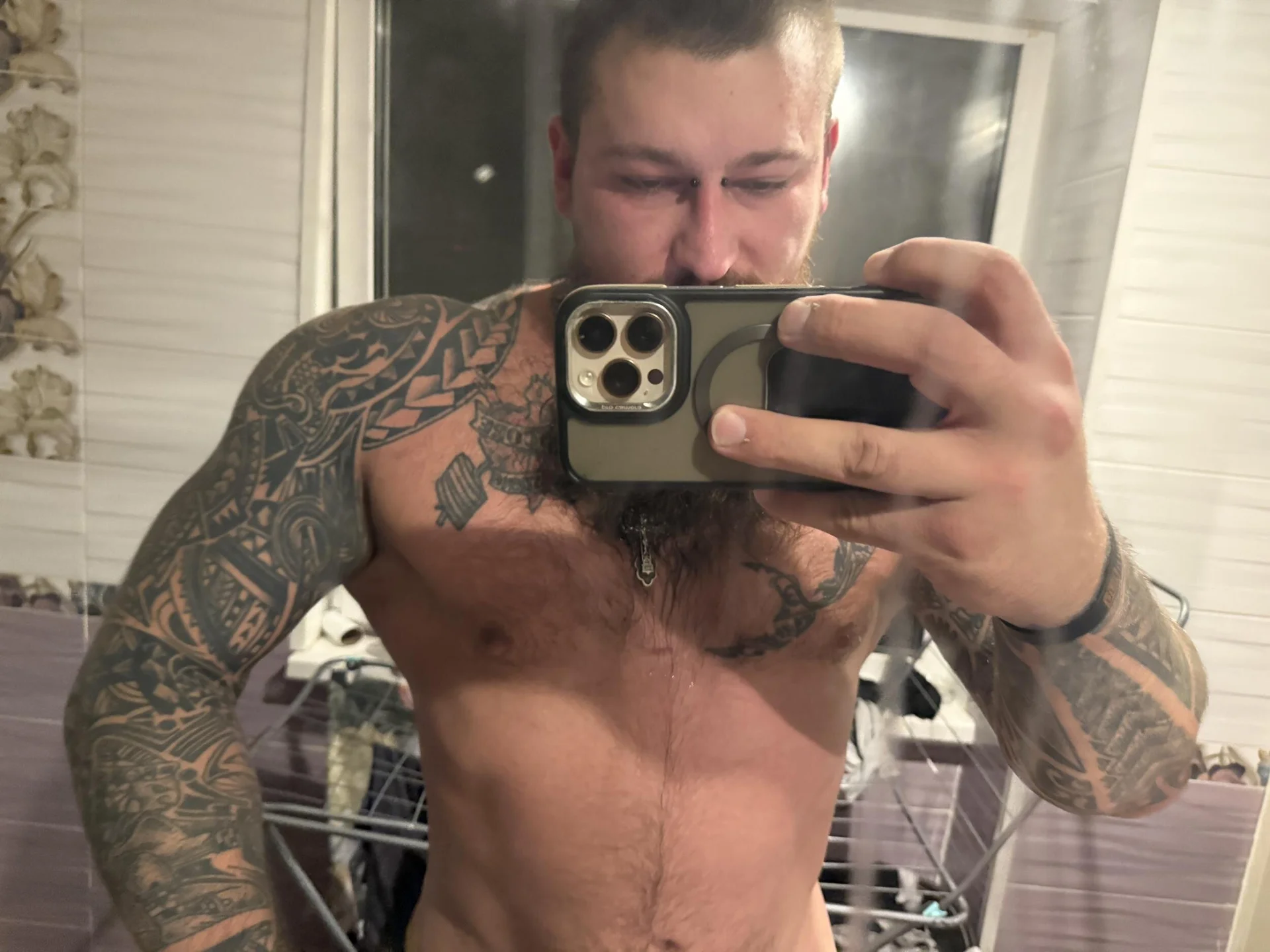 XXX Porn Photo of Nude RobertNight_ 3